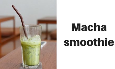 Matcha tea smoothie